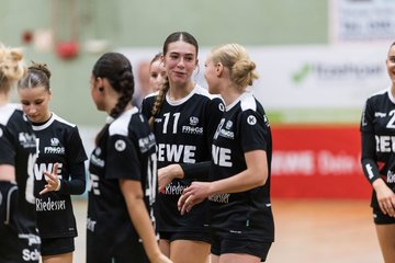 Bild 206 - wBJ SV Henstedt Ulzburg - HSG Holstein Kiel/Kronshagen : Ergebnis: 30:28